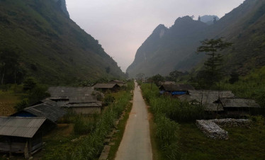 Hiking-village-view-viettrendtour.