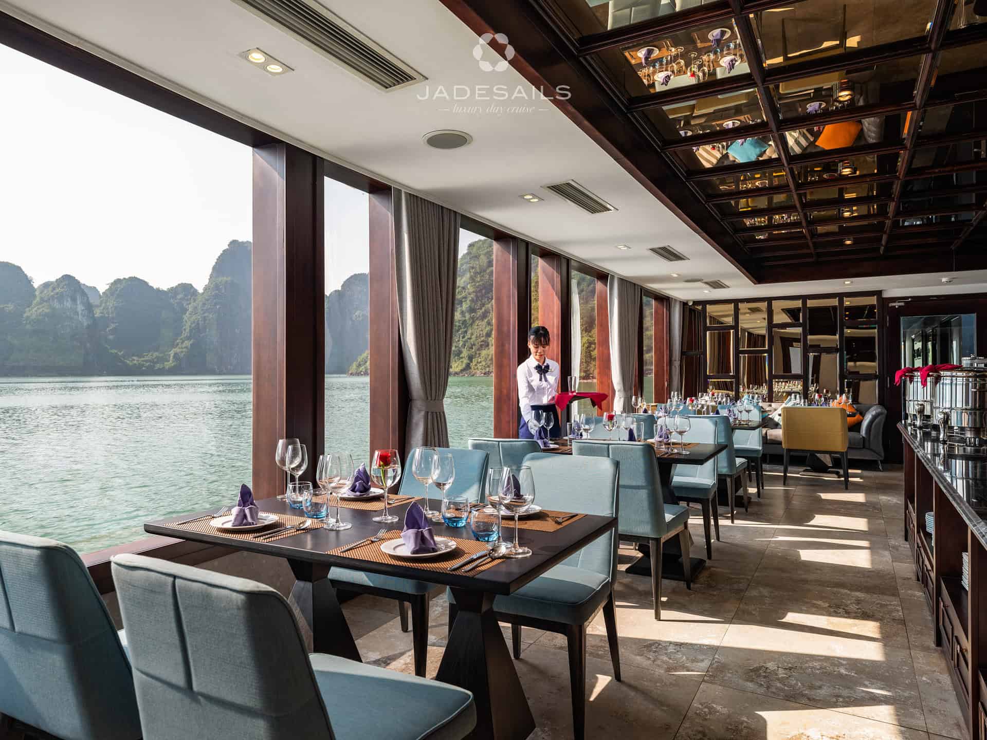 1st dining room of JS02