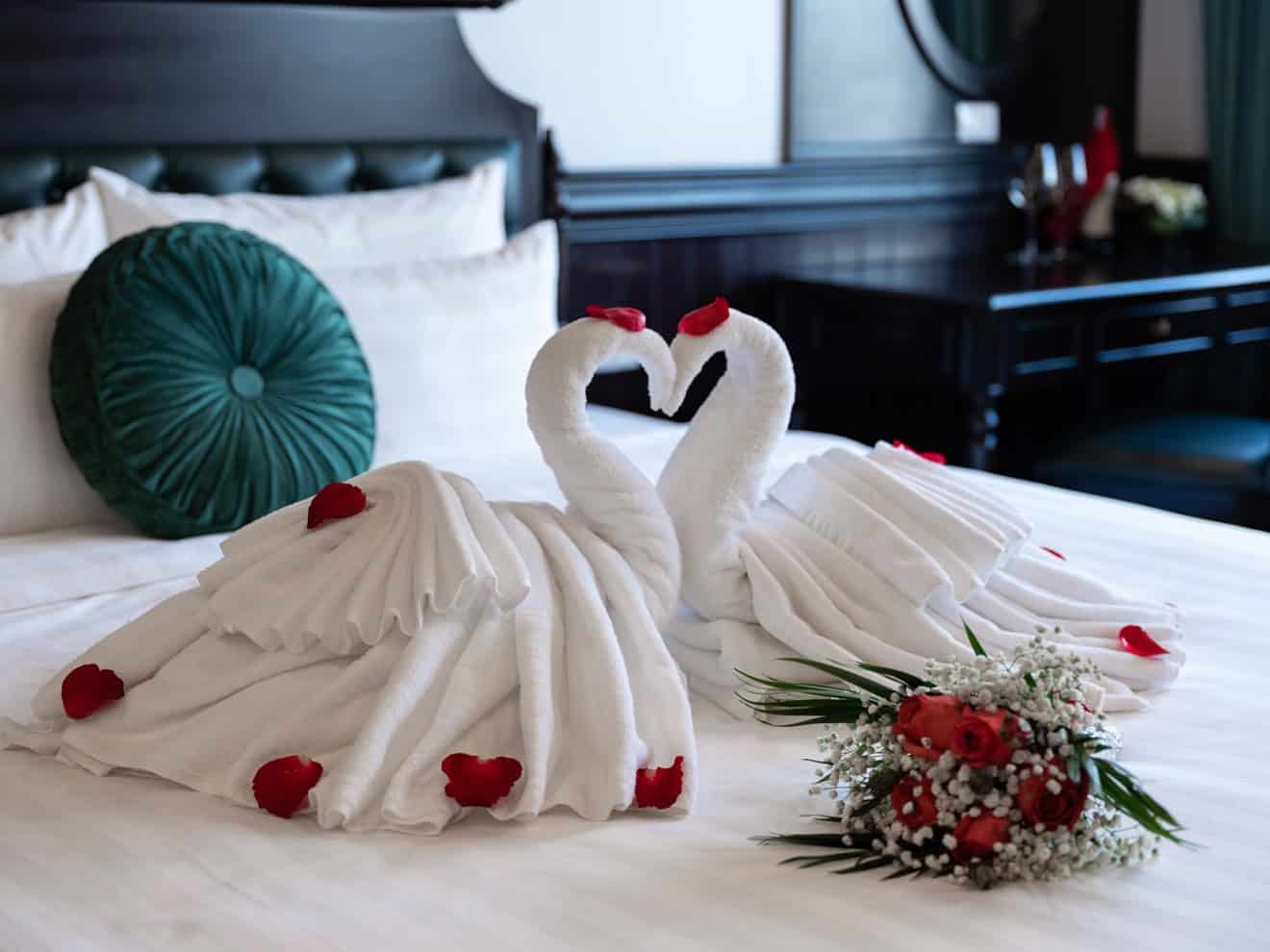 2 Senior Suite Honeymoon