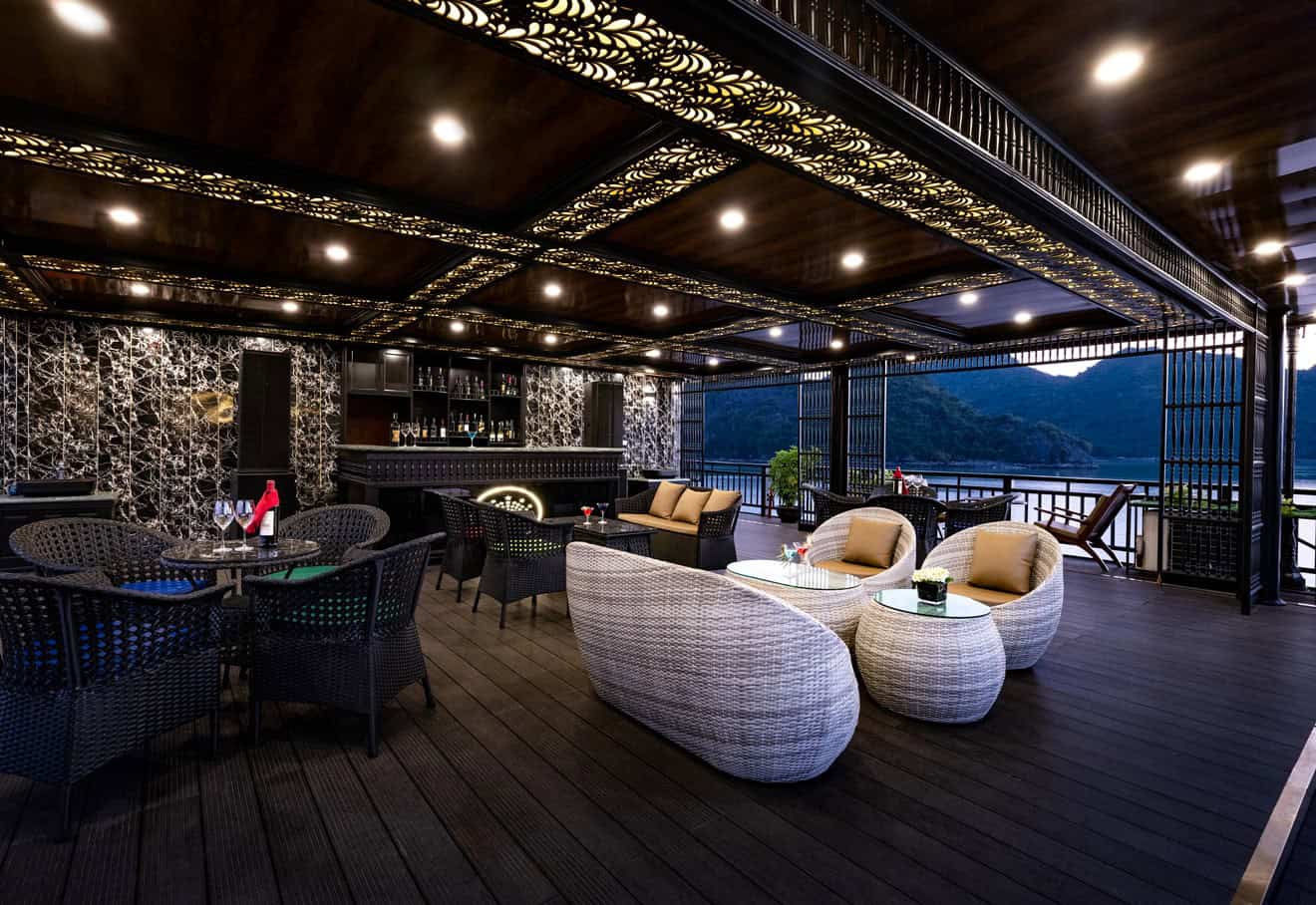 2 Skybar