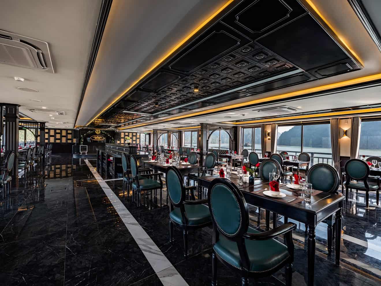 3 Restaurant
