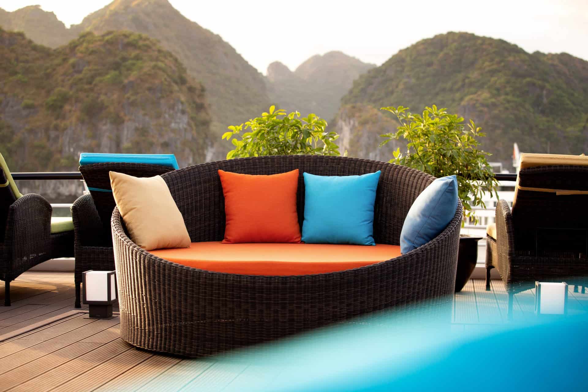 Sundeck 11
