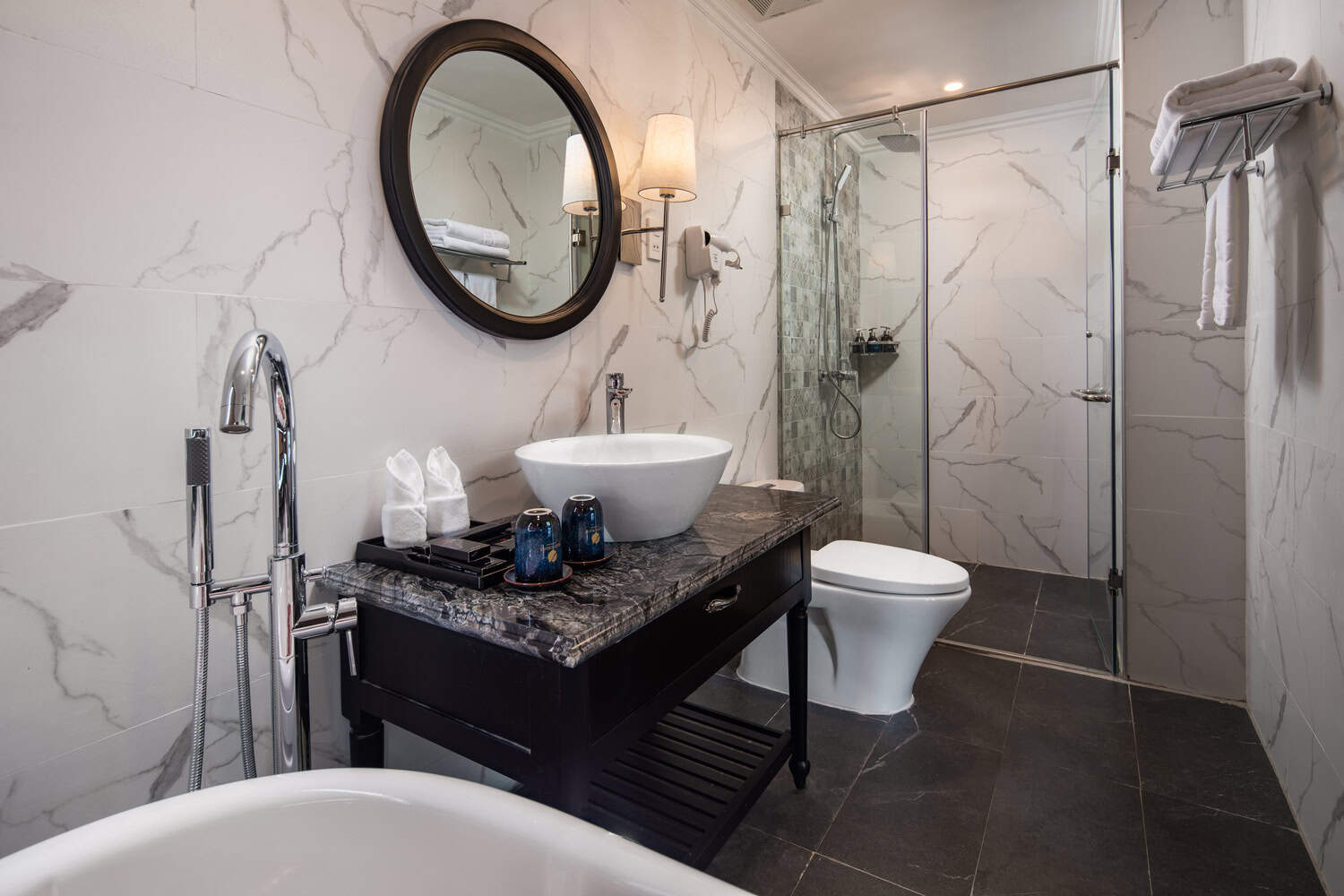 Vip_Bathroom_1
