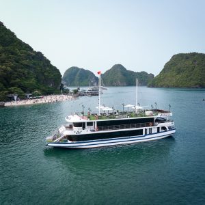 cruise-route-titop-stop-arcady-halong-viettrendtour