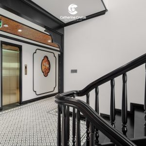 elevator-lobby-black-staircase-details-catherine-cruise-halong-bay-viettrendtour