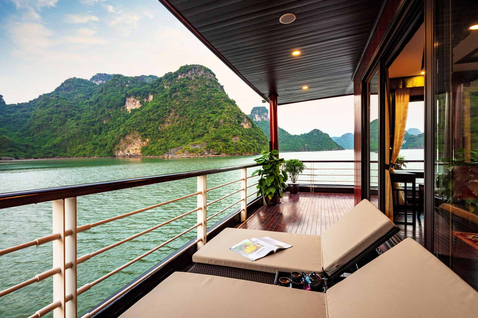 orchid-premium-exclusive-suite-terrace-1