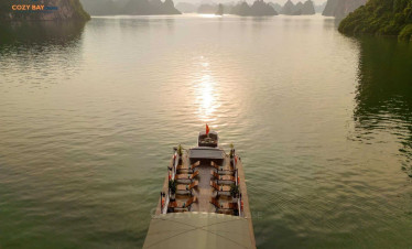 Halong-bay-cruise-boat-cozy-bay-viettrendtour.