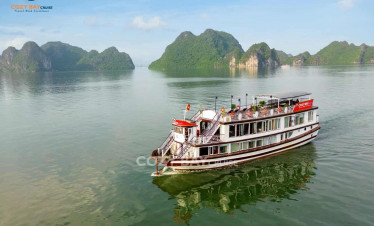 Cozy-bay-cruise-halong-bay-viettrendtour.