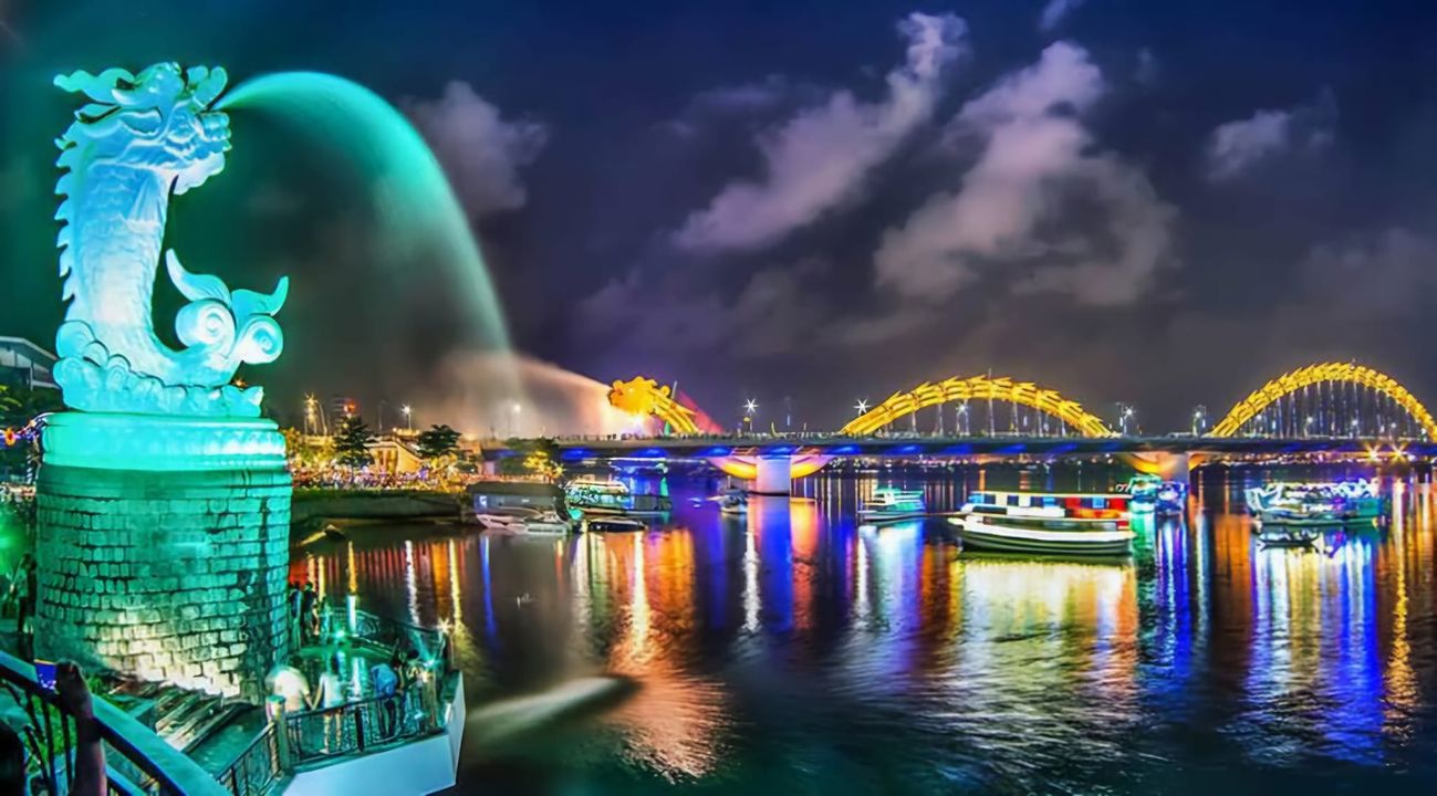 da-nang-dragon-bridge-night-view-colorful-viettrendtour