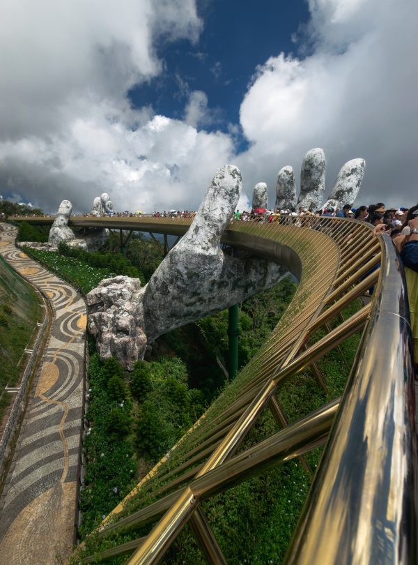 Vietnam Landmark Hand Bridge | ViettrendTour.