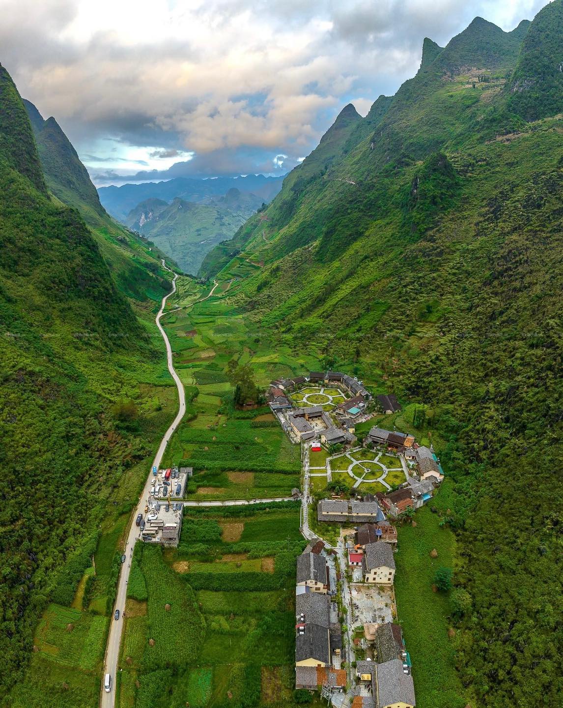 sung-la-valley-mountain-view-ha-giang-viettrendtour