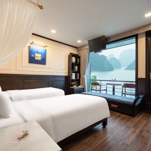 twin-cabin-balcony-view-lan-ha-bay-viettrendtour