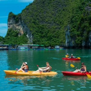 halong-bay-kayaking-relaxing-adventure-viettrendtour Medium