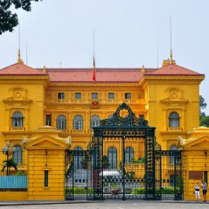 presidential-palace-hanoi-yellow-colonial-building-viettrendtour
