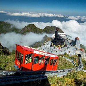 sapa-fansipan-peak-buddha-cable-train-above-clouds-viettrendtour