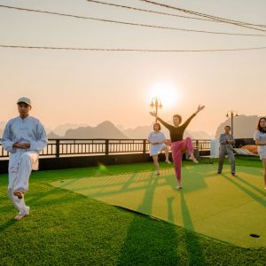 lan-ha-bay-cruise-morning-taichi-sunrise-session-viettrendtour
