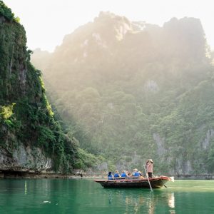 activity-rowing-boat-morning-light-capella-cruise-lan-ha-bay-viettrendtour