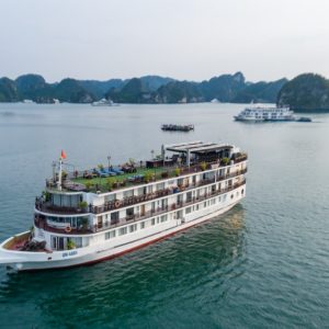 aerial-cruise-ship-bay-view-amanda-halong-cruise-halong-bay-viettrendtour
