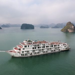 cruise-ship-exterior-halong-scenery-ambassador-cruise-halong-bay-viettrendtour