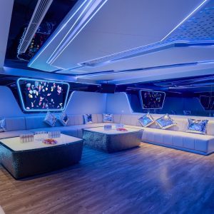 karaoke-lounge-led-lights-grand-pioneers-cruise-halong-bay-viettrendtour