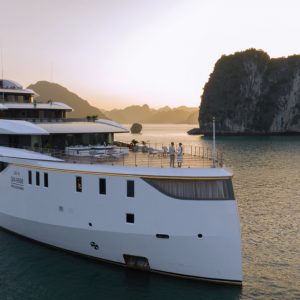 luxury-yacht-sunset-terrace-grand-pioneers-cruise-halong-bay-viettrendtour