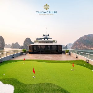 mini-golf-putting-green-taliya-cruise-lan-ha-bay-viettrendtour Large