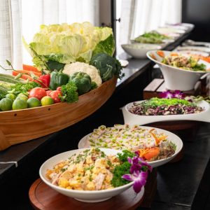 restaurant-buffet-fresh-veggies-display-ambassador-cruise-halong-bay-viettrendtour