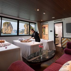 spa-treatment-room-ocean-view-stellar-of-the-seas-lan-ha-bay-viettrendtour