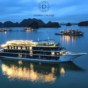 view-night-anchorage-lantern-reflections-doris-cruise-lan-ha-bay-viettrendtour