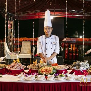 bbq-buffet-chef-alisa-premier-cruise-halong-bay-viettrendtour