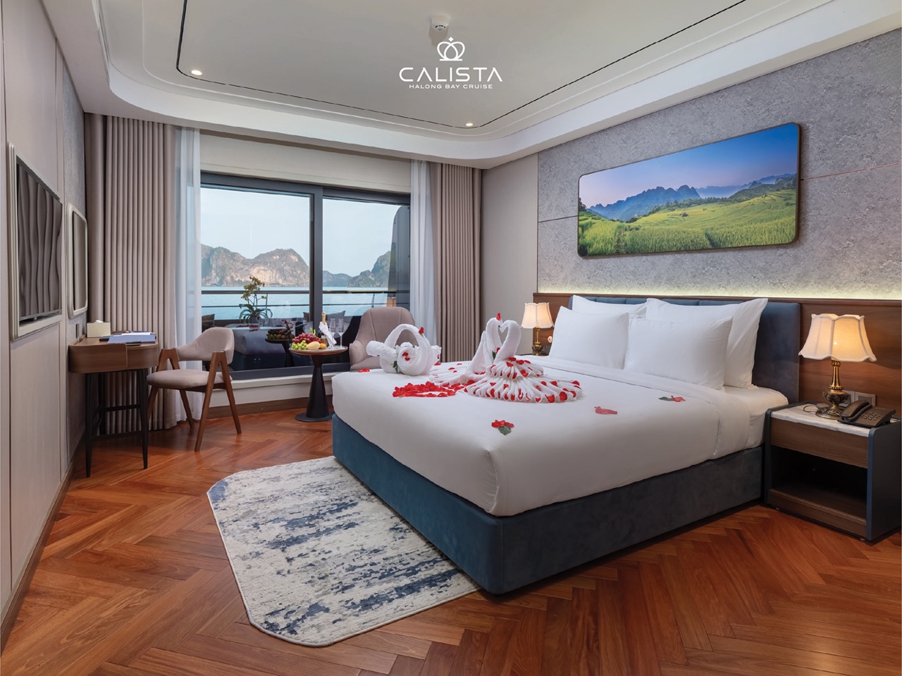 Luxurious Halong Bay cruise balcony with stunning mountain views - Calista Tour.