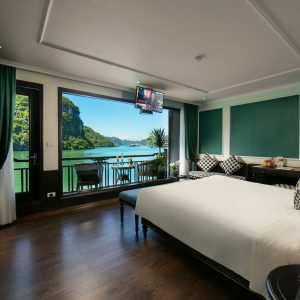 executive-double-suite-cabin-11-genesis-regal-lan-ha-bay-viettrendtour-1