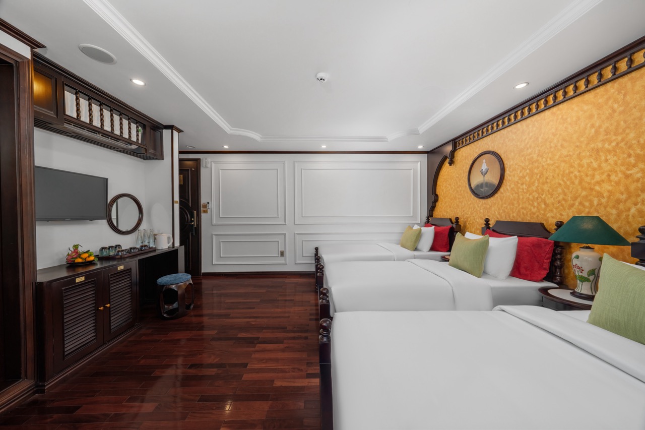Spacious cruise cabin with elegant decor, perfect for a relaxing Bai Tu Long adventure.