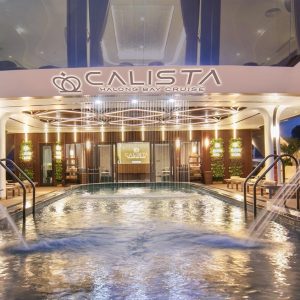 night-pool-calista-cruise-halong-bay-viettrendtour
