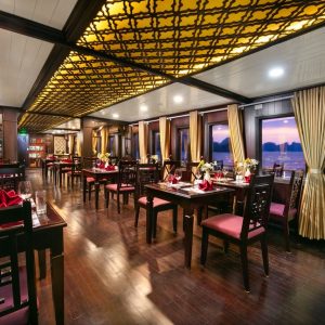 Restaurant Interior Sunset View – Bai Tu Long Bay – Viettren