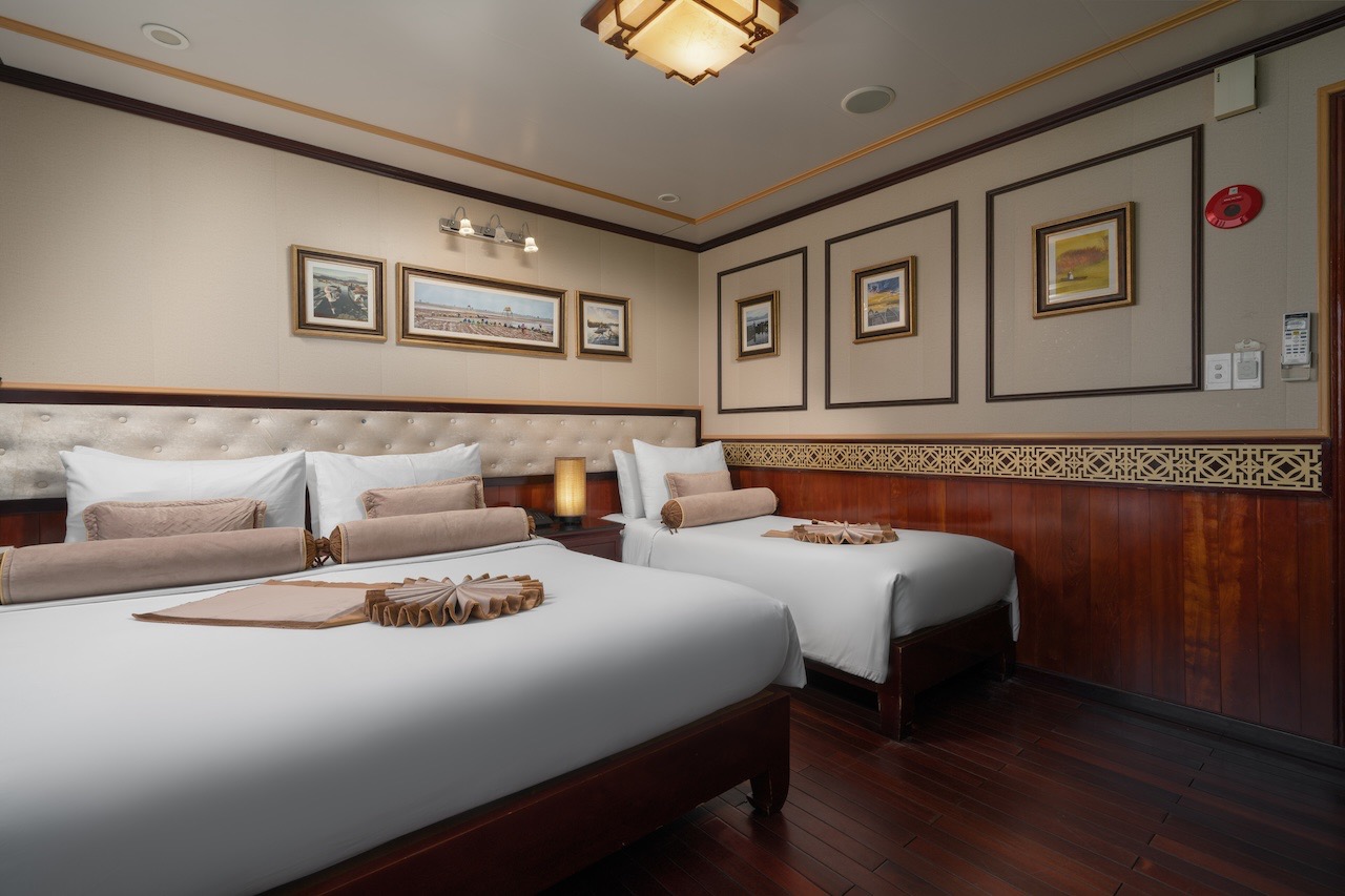 Luxury-room-halong-bay-vt.