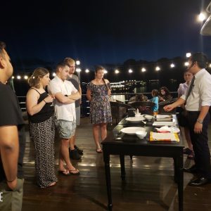 sundeck-cooking-class-rosy-cruise-lan-ha-bay-viettrendtour