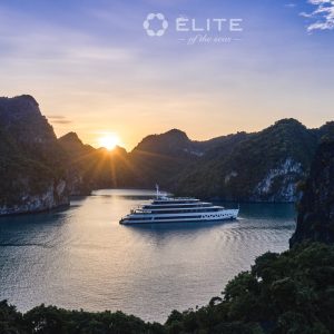 sunset-gold-elite-of-the-seas-lan-ha-bay-viettrendtour