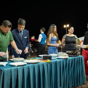 evening-cooking-activity-diana-cruise-lan-ha-bay-viettrendtour