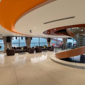 panoramic-sky-bar-diana-cruise-lan-ha-bay-viettrendtour