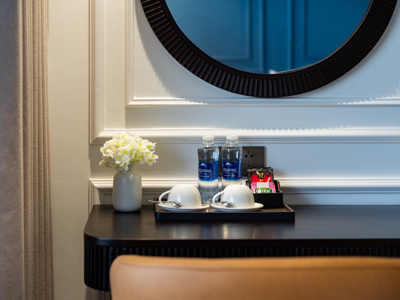 Luxury Lan Ha Bay cruise balcony with stunning views and serene atmosphere.
