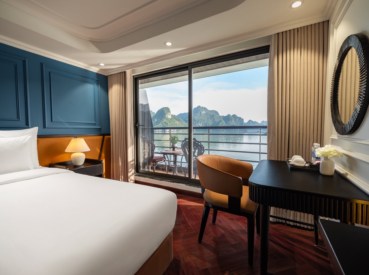 Stunning view of Lan Ha Bay from a cruise balcony, perfect for relaxing and enjoying the serene wate.