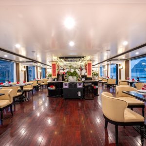 luxury-restaurant-interior-dragon-premium-lan-ha-bay-viettrendtour